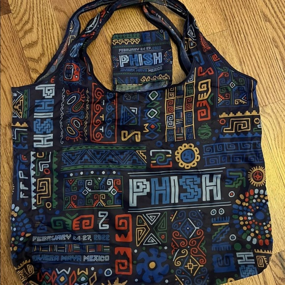 🔥 SOLD 🔥 Phish Riviera Maya 2022 Tote & Beach Towel - Picture 5 of 5